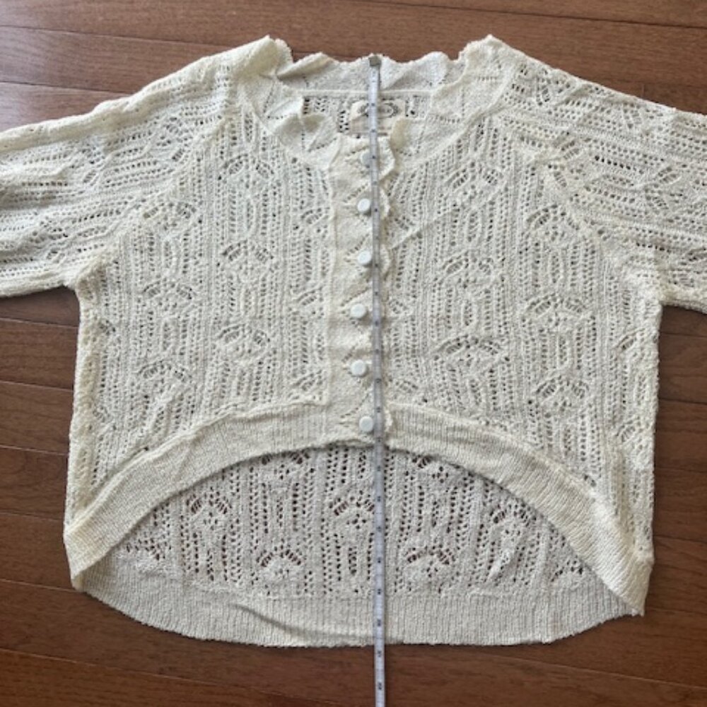 Joyfolie Jelina Button Down High Low Crochet Sweater in Cream NWOT - Size S - Picture 10 of 13